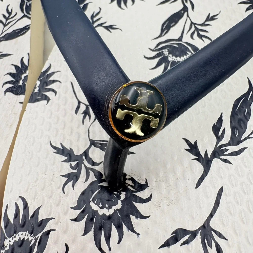 Tory Burch Flip Flops Women Size‎ 9 Navy Blue Floral Logo Sandals Resort Beach